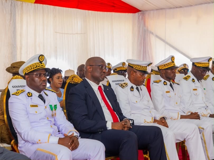 Gouvernance territoriale : le ministre de l’Intérieur installe les nouveaux gouverneurs de Tambacounda et Kaolack Gouvernance territoriale : le ministre de l’Intérieur installe les nouveaux gouverneurs de Tambacounda et Kaolack