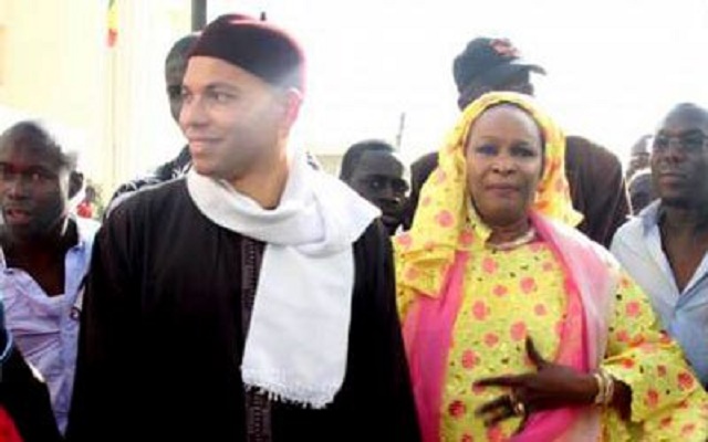 Appel téléphonique: Karim remercie Aïda Ndiongue