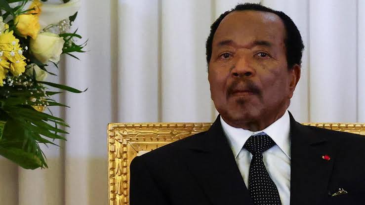 Cameroun: le président Paul Biya ajuste sa communication sur sa longue absence du pays