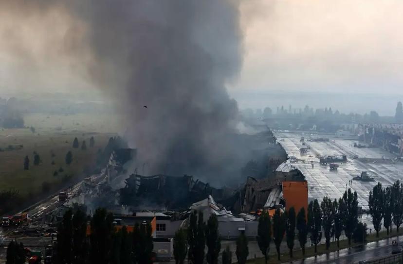 Kyiv: des frappes russes font au moins 17 morts et 44 blessés