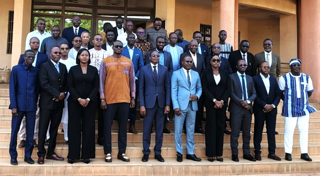 Sécurité aérienne : l'ANACIM participe à Ouagadougou à la validation du Manuel des inspecteurs en vol