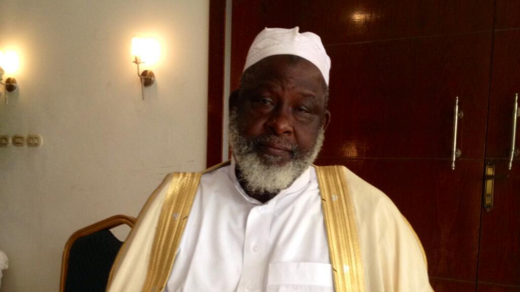 Guinée: l'imam de la grande mosquée de Conakry «pardonne» et appelle à la libération de l'activiste Bella Bah