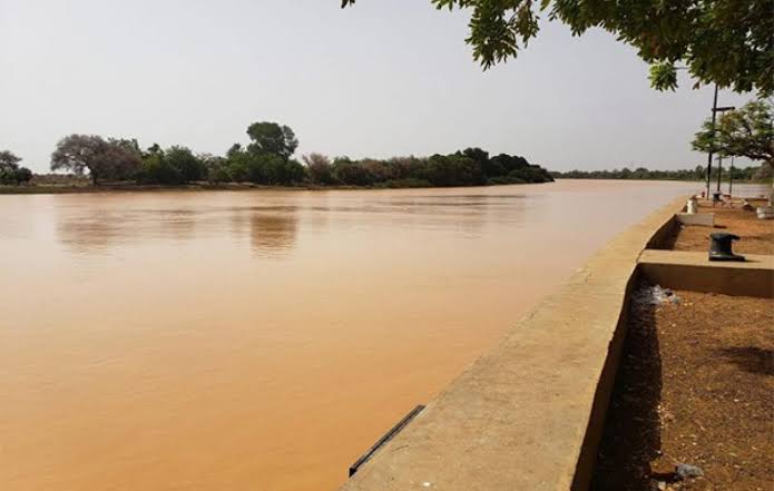 Crue du fleuve Sénégal : le niveau de l'eau continue de monter à Podor