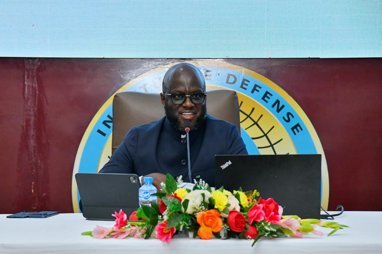 Dakar : El Malick Ndiaye appelle à «réfléchir à l'introduction dès l'école d'une véritable initiation au numérique»