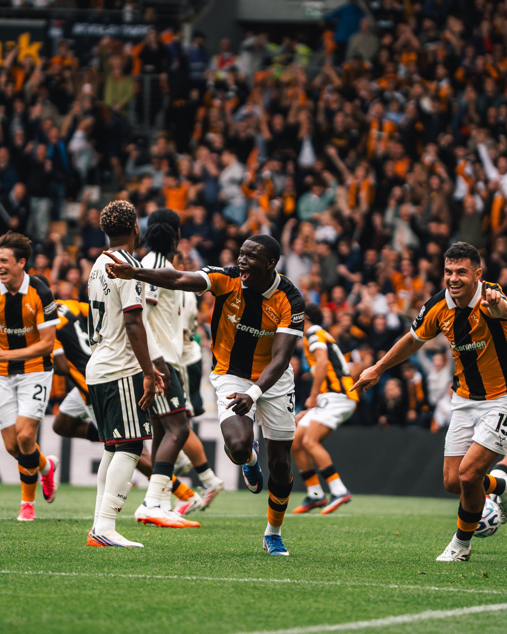 Premier League : Man United chute d’entrée face à Hull City, Nobel Mendy buteur 