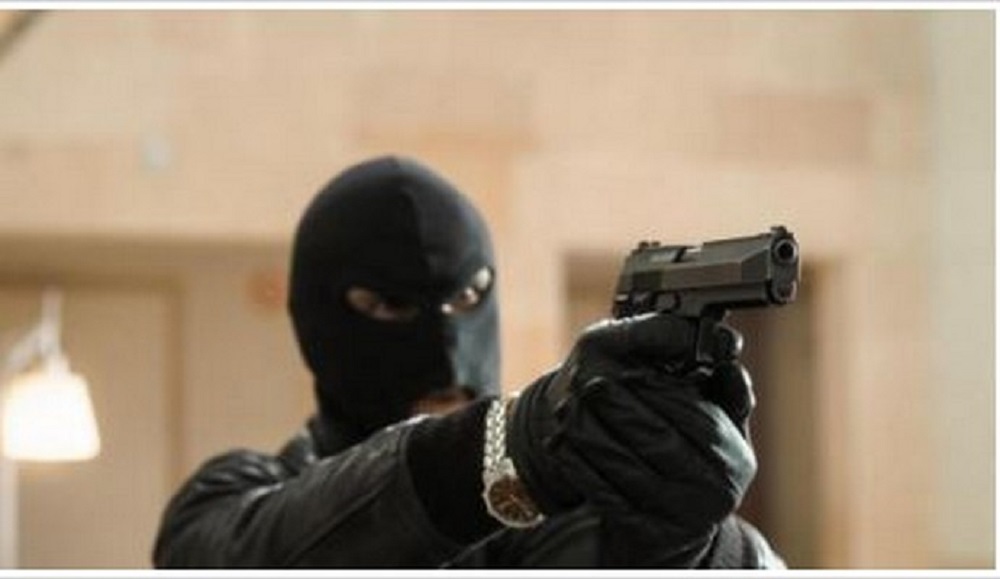 Mbour : un braquage de 76 millions FCFA donne lieu à un échange de tirs avec le commandant de la gendarmerie
