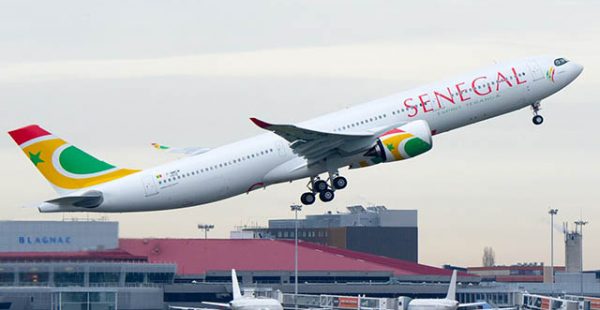 Dakar : Air Sénégal acquiert un Boeing 737-800 soutenu par l'État et dédié au transport de la flamme des JOJ 2026