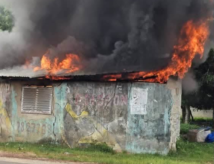 ​Thionck Essyl : une cantine vendant de l’essence ravagée par les flammes