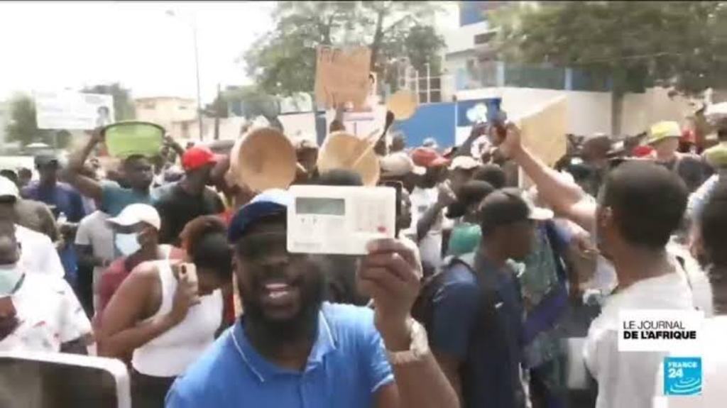 Sénégal : la vie chère fait descendre des citoyens dans la rue