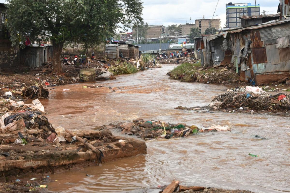 Sénégal : de fortes pluies attendues du 24 au 26 septembre, Dakar et 15 départements en alerte rouge