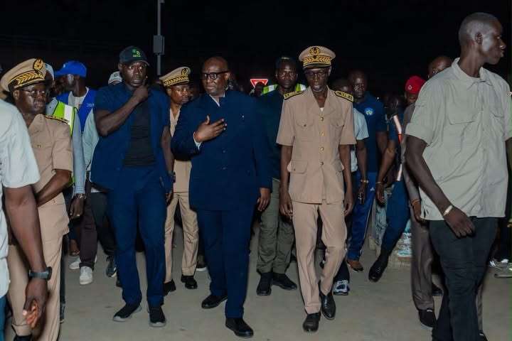 Dakar et banlieue : le ministre de l’Intérieur évalue les opérations de désencombrement