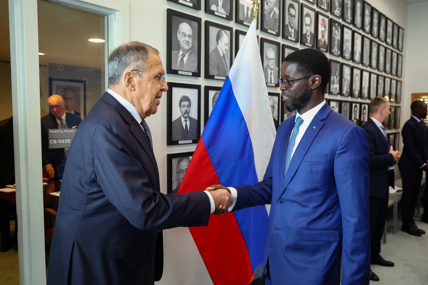 New York: Bassirou Diomaye Faye et Sergueï Lavrov échangent sur l’élection du prochain Secrétaire général de l’ONU