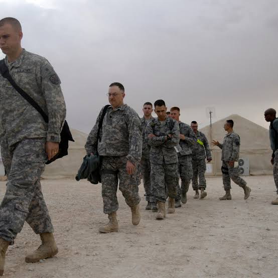 Après plus de 20 ans de présence dans le pays, les derniers soldats américains quittent l'Irak