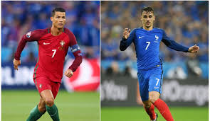 EdF : Griezmann donne le Ballon d'Or à CR7