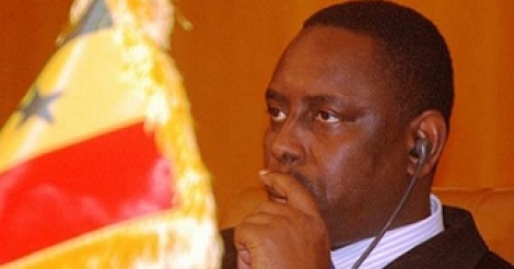 Peuple des Assises nationales : Pros et anti Macky se chamaillent