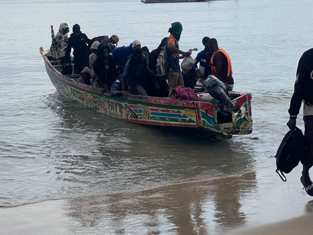 Gambie : 94 migrants en détresse, dont trois Sénégalais, secourus au large de Tanji