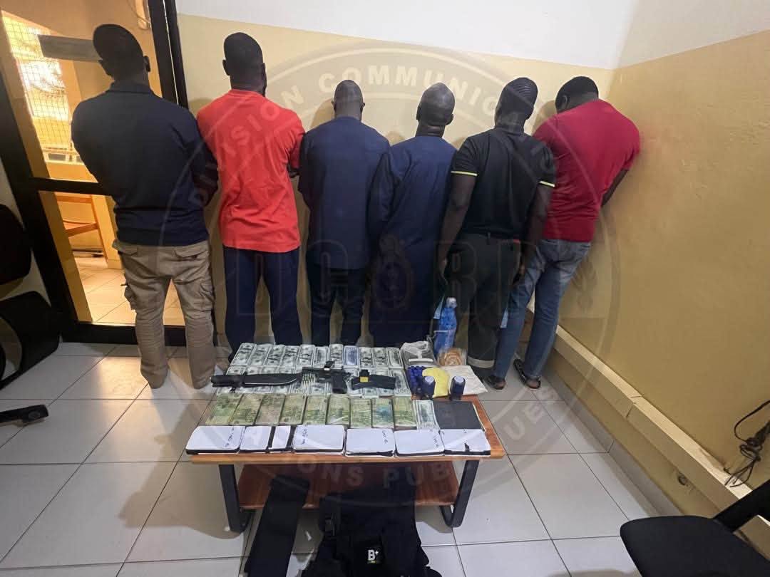 Trafic de faux billets : la Brigade de recherches de Faidherbe saisit plus d’un milliard FCFA et interpelle six personnes 