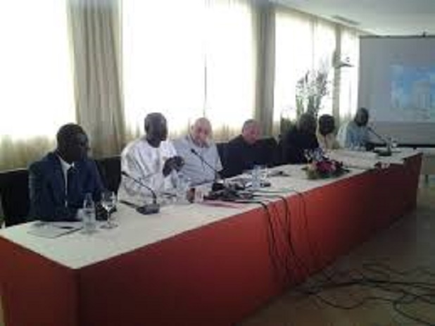 Arrêt travaux sur la Corniche: les promoteurs hôteliers vilipendent Pierre Goudiaby Atépa