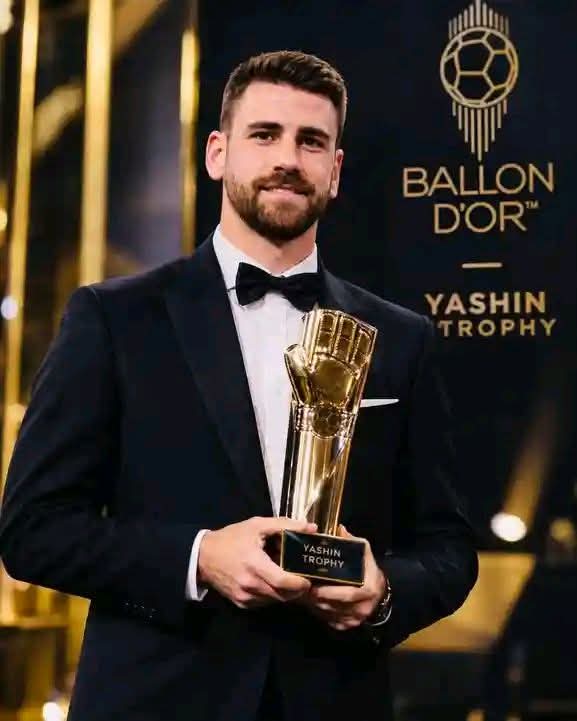 Ballon d’Or 2026: Unai Simon remporte le trophée Yachine