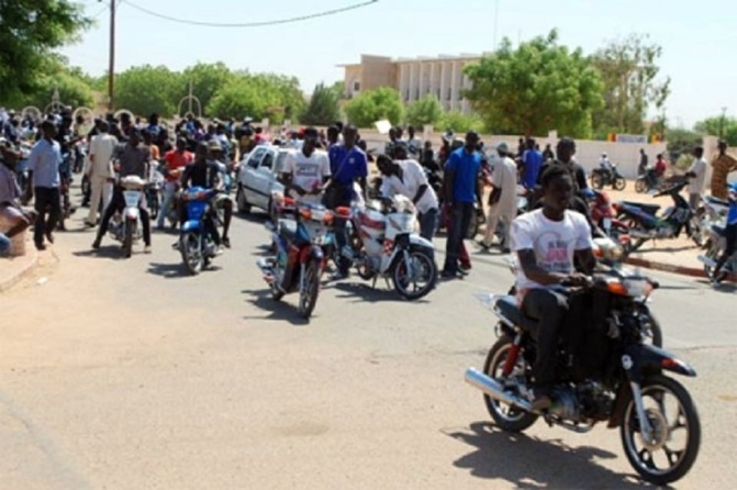 Mbour : la circulation des motos restreinte entre 18heures et 7heures dans les communes de Ngaparou, Saly Portudal et La Somone