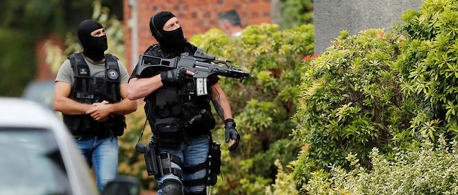 Saint-Étienne-du-Rouvray : les enquêteurs sur la piste du second djihadiste