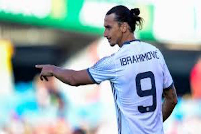 Man Utd : Ibra, l'appel du pied à Pogba