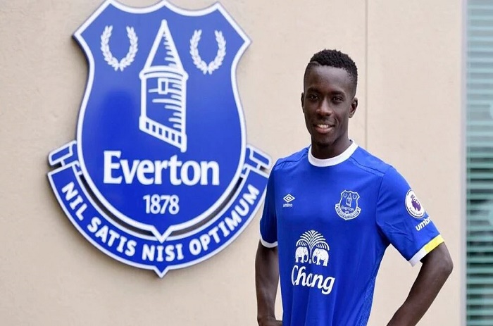 Officiel: Idrissa Gana Gueye à Everton pour 4 ans