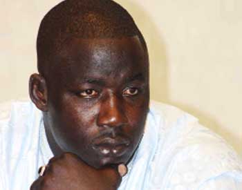 Lutte: après sa défaite devant Modou LO, Gris Bordeaux brise le silence sur facebook