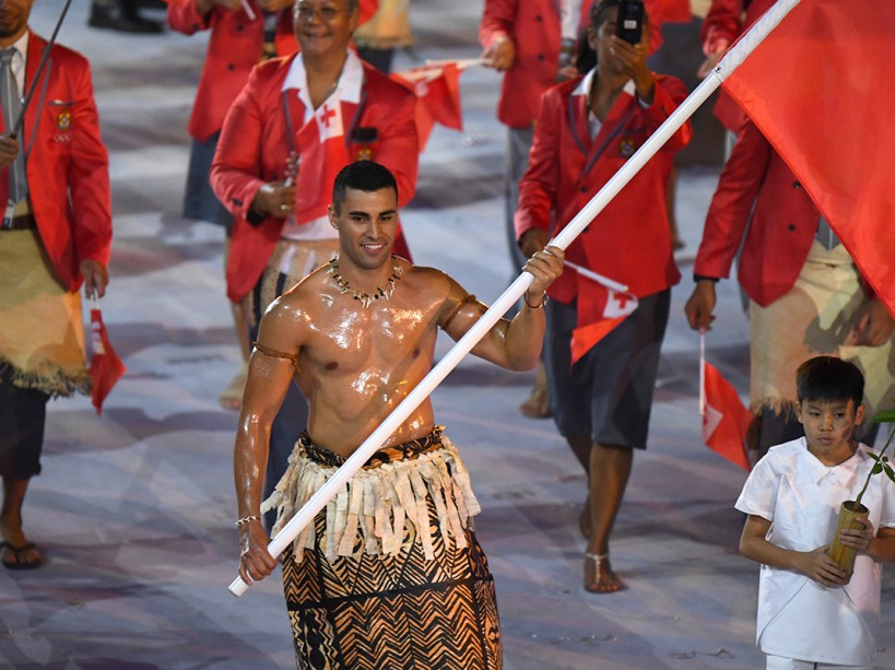 EN IMAGES. Cérémonie d'ouverture des JO : la flamme olympique s'est installée à Rio