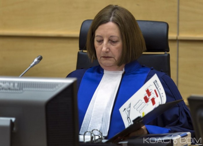 Côte d'Ivoire : CPI, la juge présidente accusée d'avoir reçu de l'argent pour corrompre des témoins afin d'inculper Omar el-Béchir