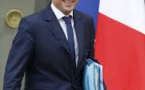 Alerte info: Emmanuel Macron va présenter sa démission à François Hollande 