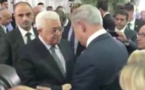 Netanyahu et Abbas se serrent la main aux funérailles de Shimon Peres