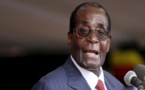 Le Zimbabwe contre-attaque aux appels au départ du président Mugabe
