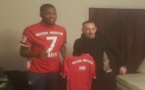 Franck Ribery a rendu visite à Théo et lui a offert un maillot du Bayern Munich