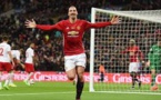 VIDEO : Ibrahimovic offre la League Cup à Manchester United
