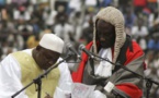 Suppression de l'âge limite pour la présidentielle en Gambie