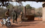 Burkina: deux postes de police attaqués