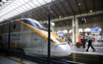 Gare du Nord à Paris: un migrant tente de grimper sur un Eurostar pour rallier Londres
