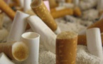 Le gouvernement augmente les taxes sur les cigarettes les moins chères