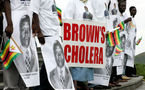 Le Zimbabwe, entre la peste Mugabe et le choléra