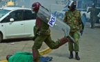 Kenya : ouverture d'une enquête contre un policier