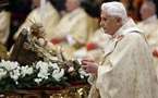A Noël, le pape prie pour les enfants et la paix en Terre sainte