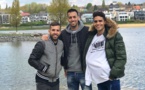 Marc Bartra reçoit une visite surprise !