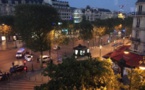 Fusillade aux Champs-Elysées: Un policier tué et 2 autres blessés, l'assaillant abattu