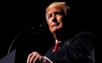 Limogeage du patron du FBI: une interview de Trump sème encore plus le trouble