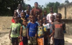 Gana Gueye visite et offre des dons à un orphelinat clifton boys'Home en Jamaique  (Images)
