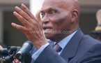 L'opposition marche dénigre et demande son départ, Wade la raille et prépare la présidentielle
