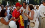 Catalogne: des milliers d'Espagnols appellent au dialogue, Rajoy reste ferme