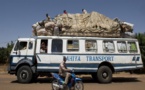 Mali: un bus saute sur mine, 4 morts