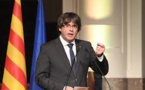 Catalogne: Carles Puigdemont propose au Premier ministre espagnol Mariano Rajoy une rencontre à l'étranger